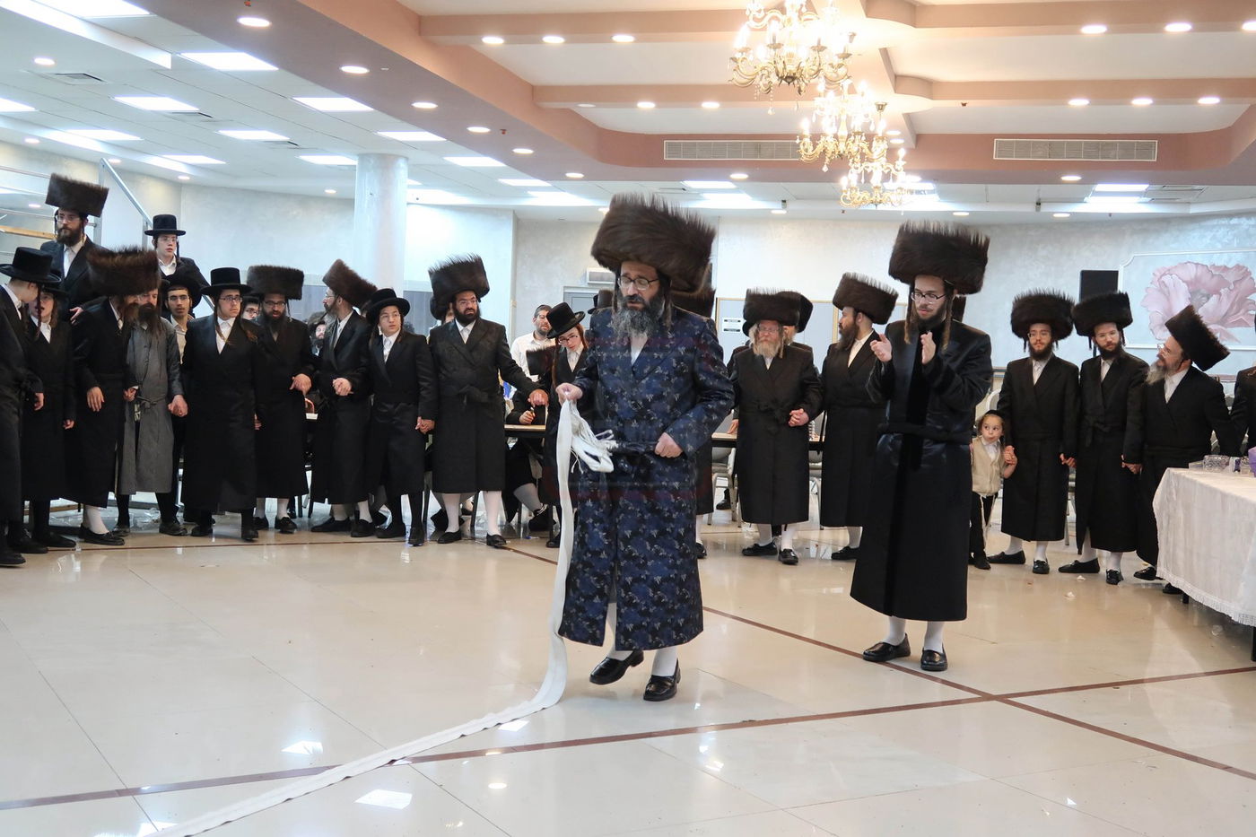 שמחת בית טשארנאביל - קרעטשניף סיגעט - טשערנאוויץ