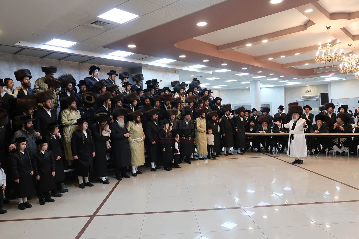 שמחת בית טשארנאביל - קרעטשניף סיגעט - טשערנאוויץ