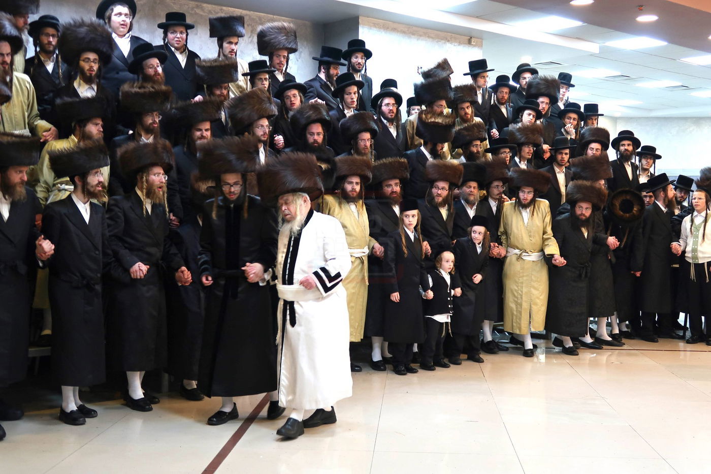 שמחת בית טשארנאביל - קרעטשניף סיגעט - טשערנאוויץ