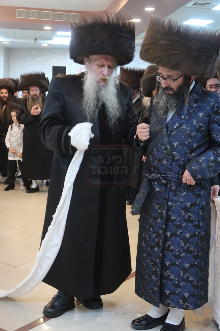 שמחת בית טשארנאביל - קרעטשניף סיגעט - טשערנאוויץ