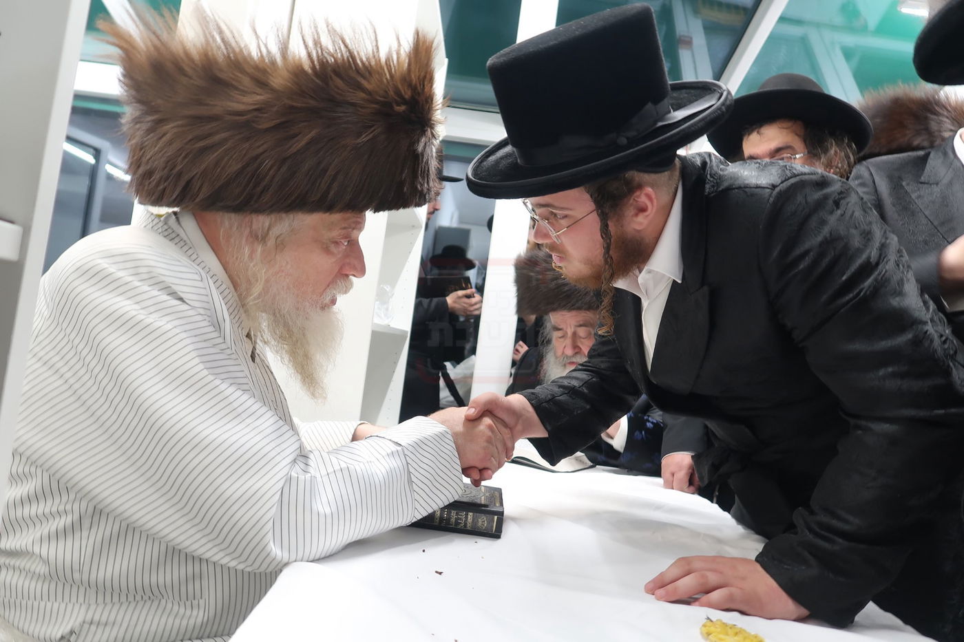 האדמו"ר ממבקשי אמונה במנוחה בדאבוס שבשווייץ