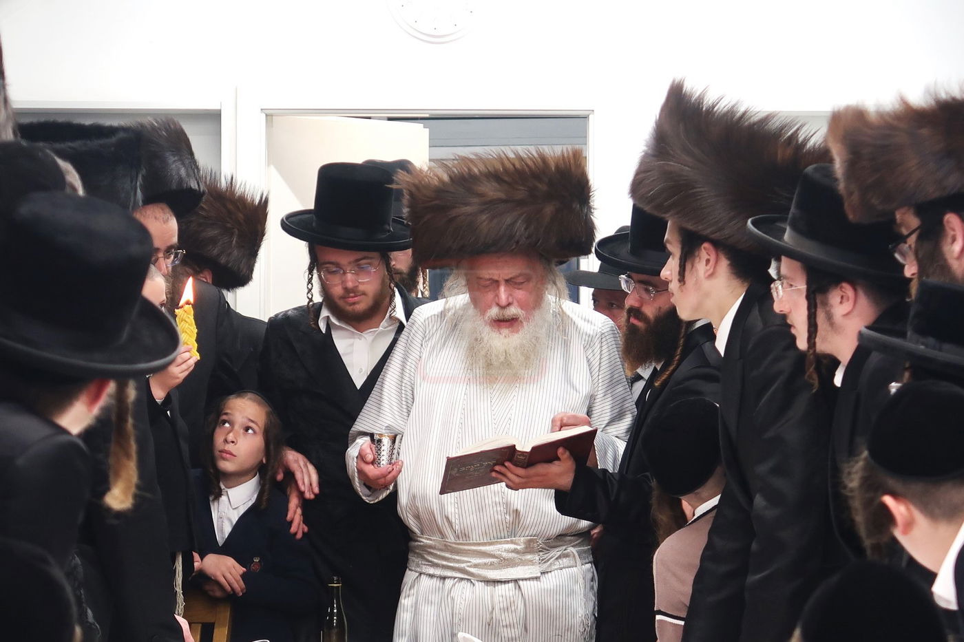 האדמו"ר ממבקשי אמונה במנוחה בדאבוס שבשווייץ