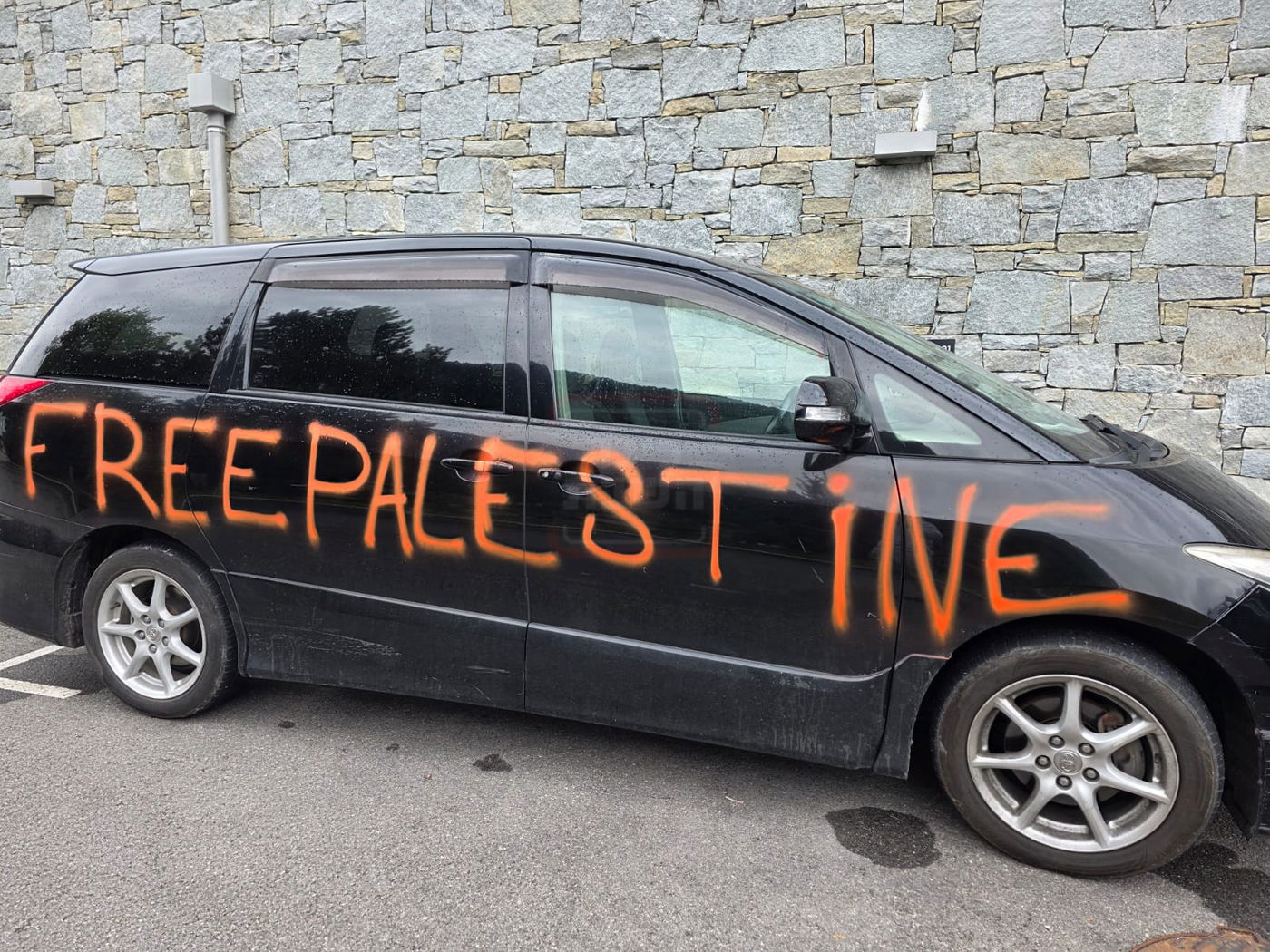 הרכבים שהושחתו בצרפת