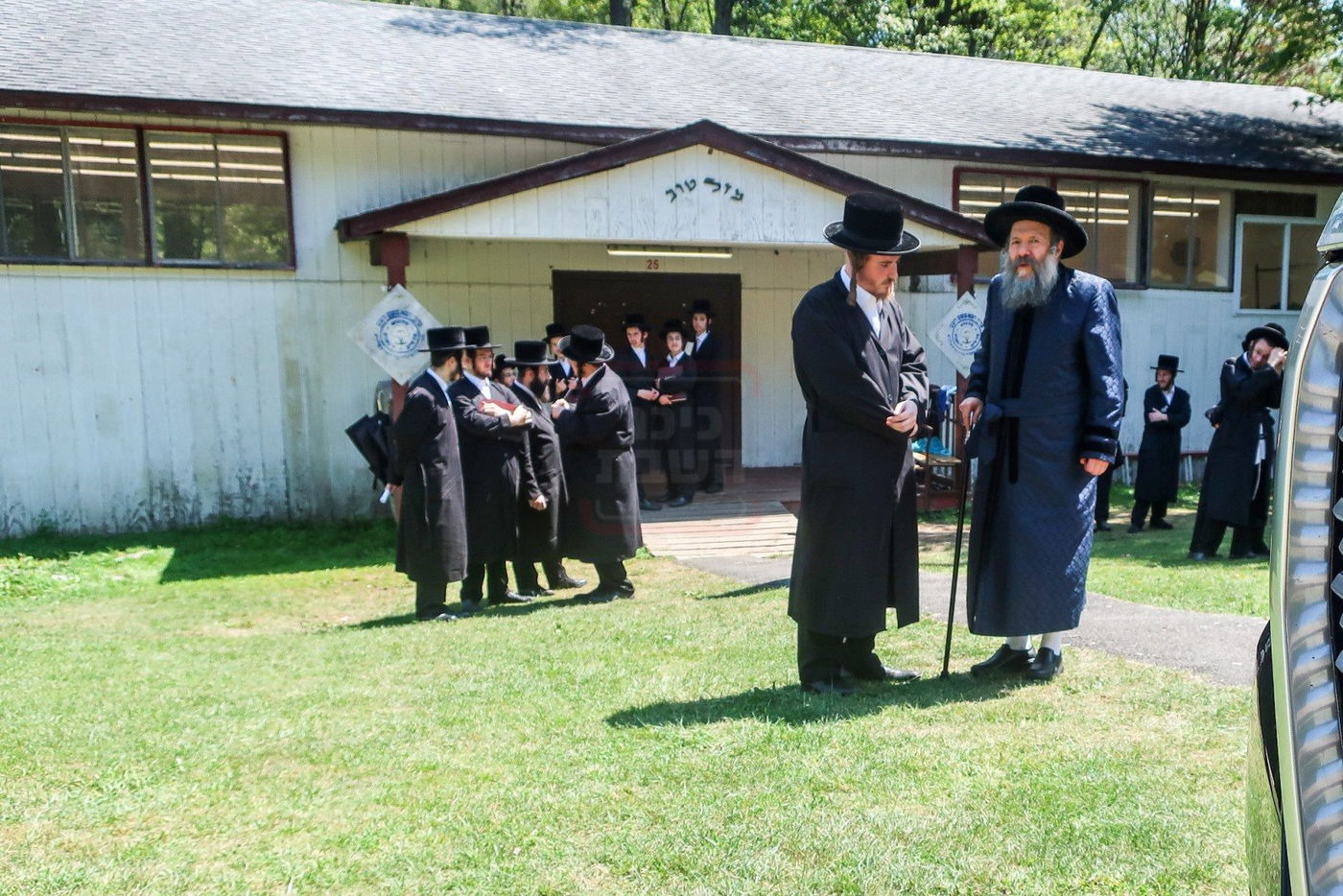 האדמו"ר מבאבוב 45 בימי הקיץ בהרי הקאנטרי