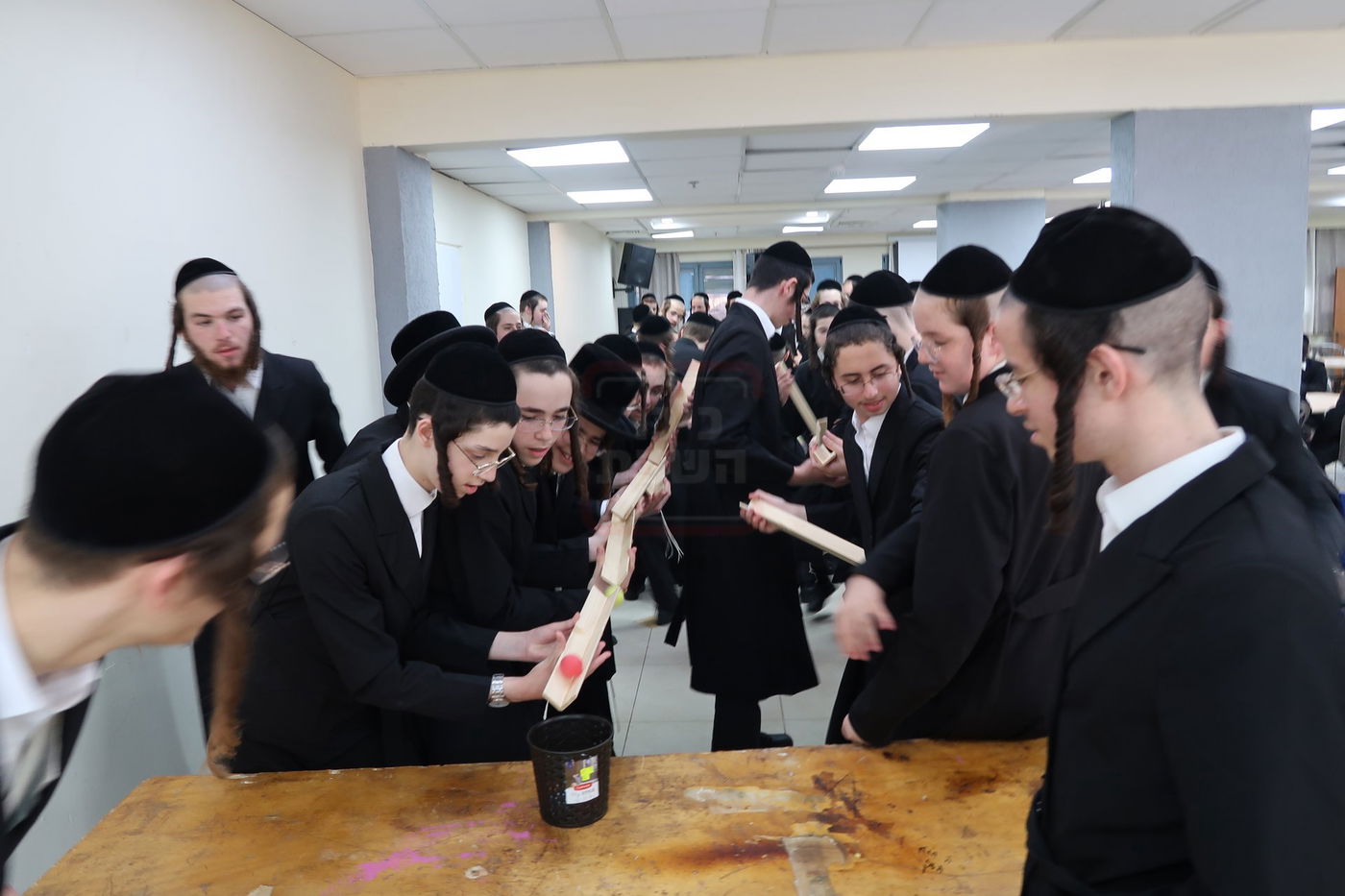 קעמפ לבחורי סאדיגורה