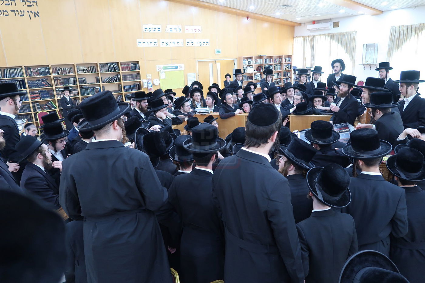 קעמפ לבחורי סאדיגורה