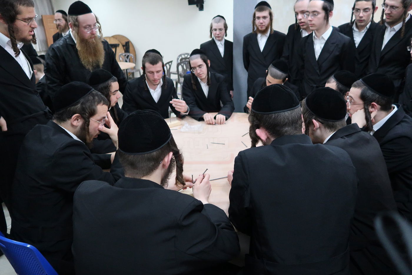 קעמפ לבחורי סאדיגורה