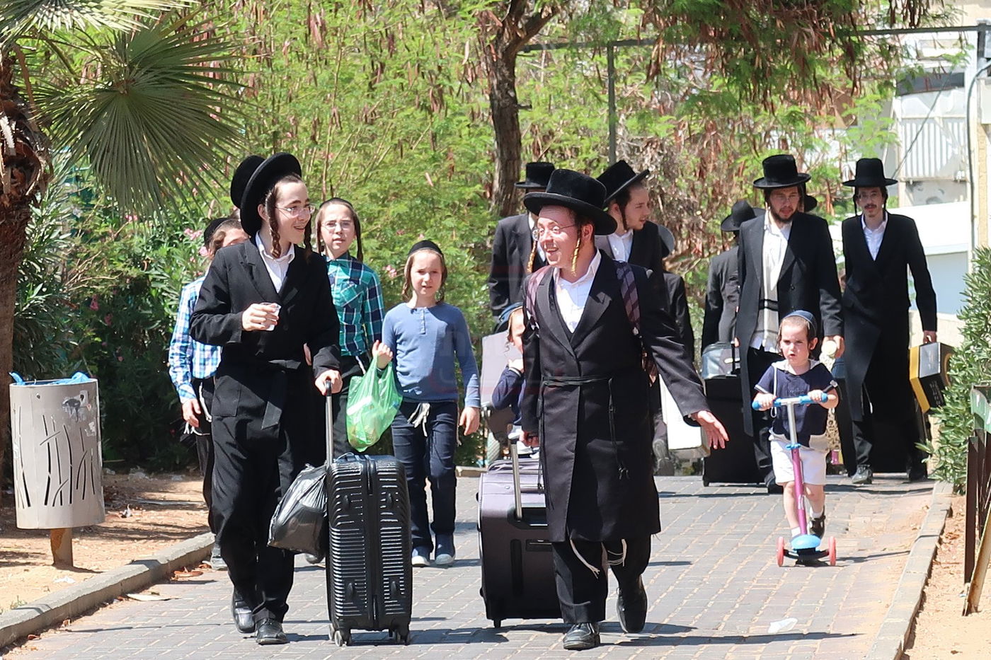 קעמפ לבחורי סאדיגורה