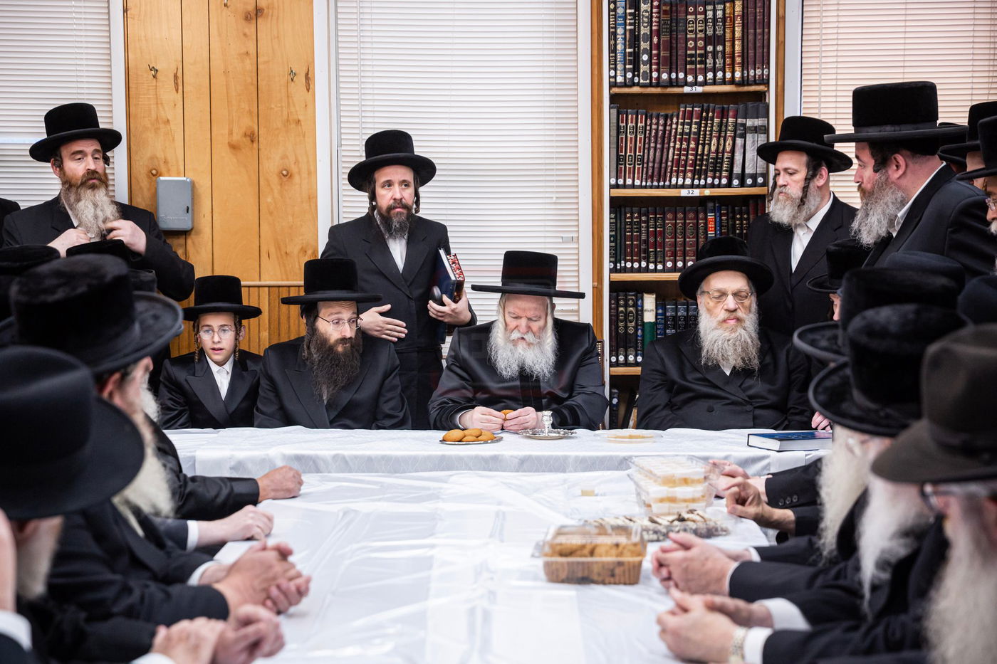 ראש חודש אלול בצל האדמו"ר מבאבוב