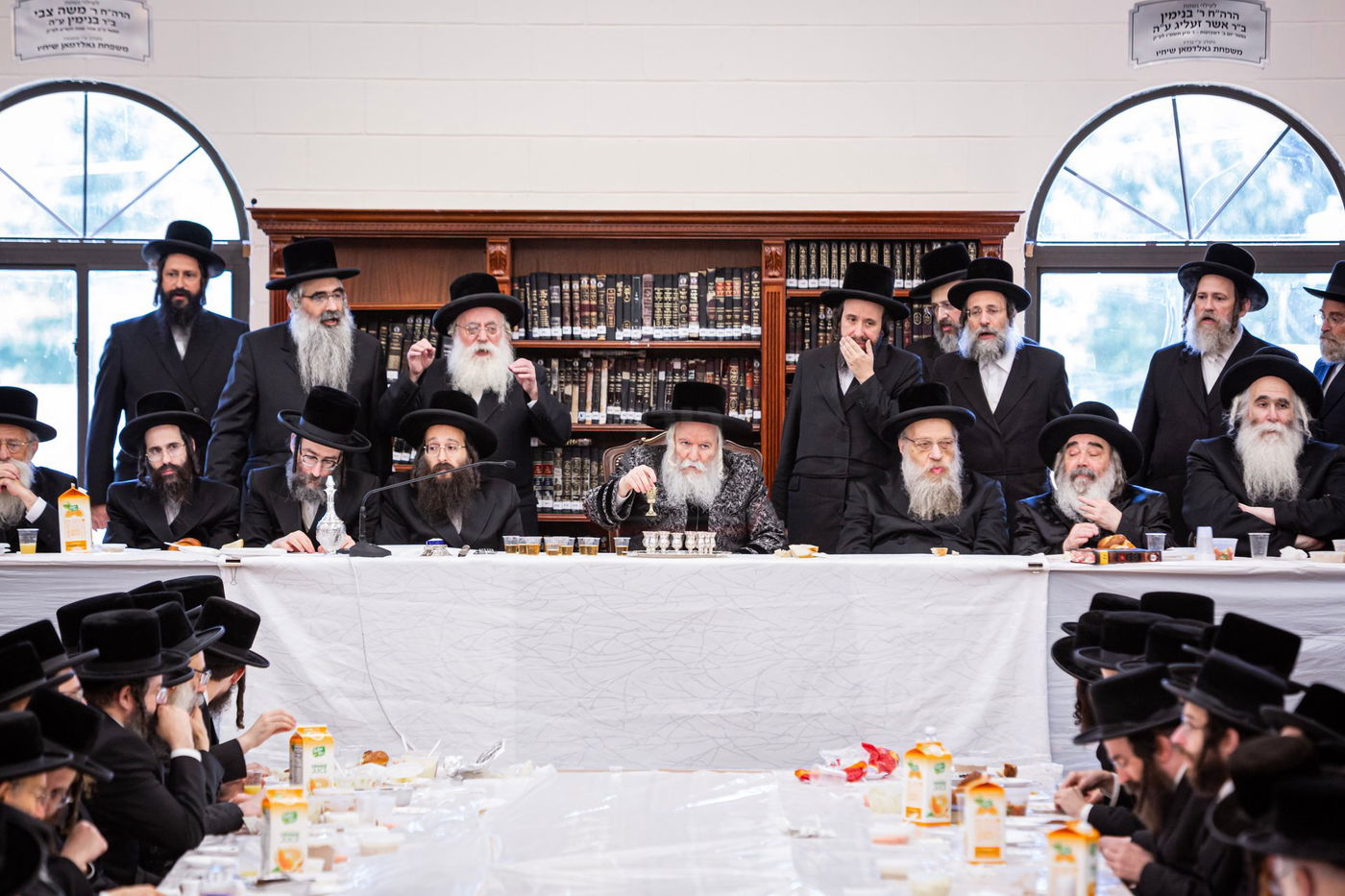 ראש חודש אלול בצל האדמו"ר מבאבוב