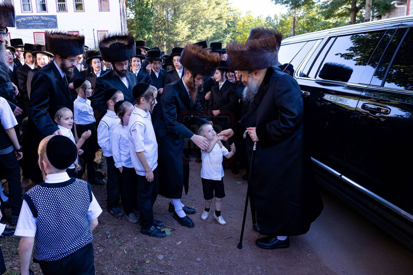 האדמו"ר מבאבוב 45 שב"ק מברכים חודש אלול בסוואן לעיק