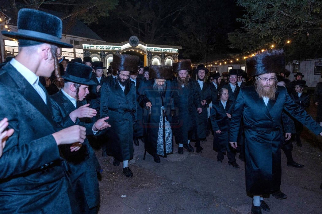 האדמו"ר מבאבוב 45 שב"ק מברכים חודש אלול בסוואן לעיק