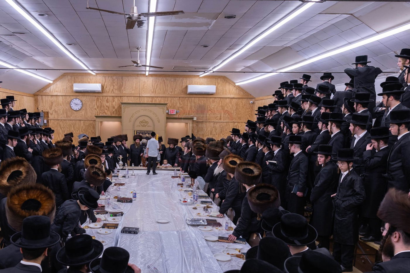 האדמו"ר מבאבוב 45 שב"ק מברכים חודש אלול בסוואן לעיק