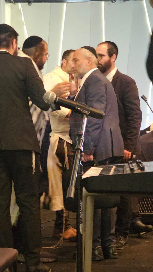 זופניק בכיכר | כל התמונות, הנייעס והחשיפות של השבוע