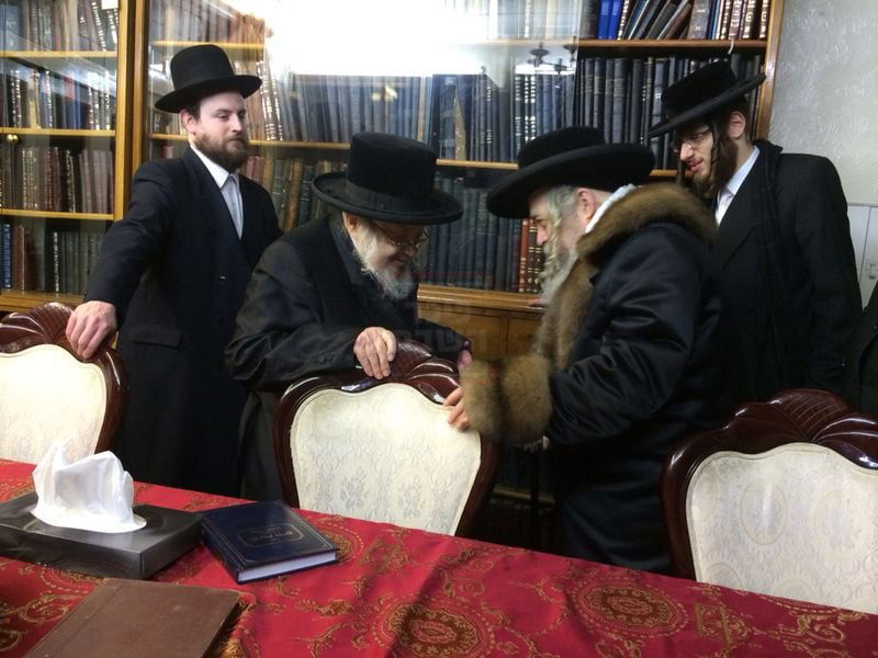 מראות חייו של האדמו"ר מקרעטשניף סיגעט זצ"ל