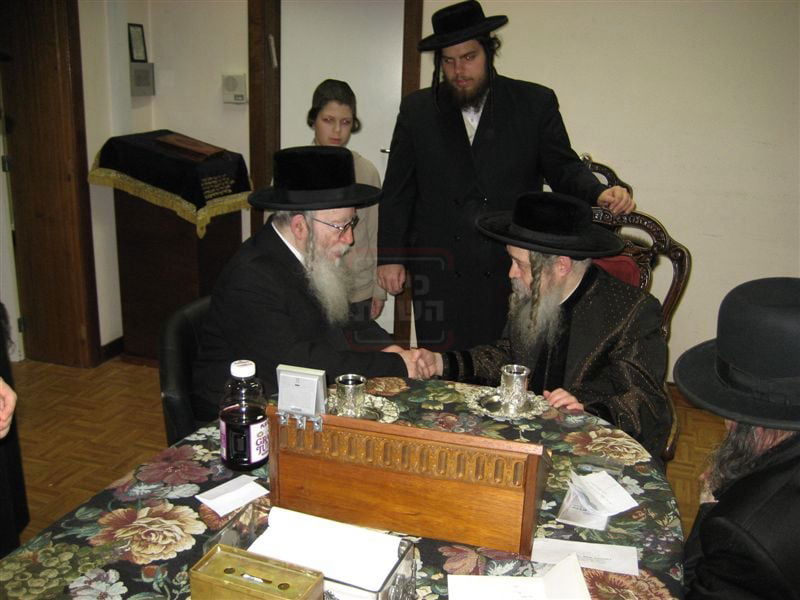 מראות חייו של האדמו"ר מקרעטשניף סיגעט זצ"ל