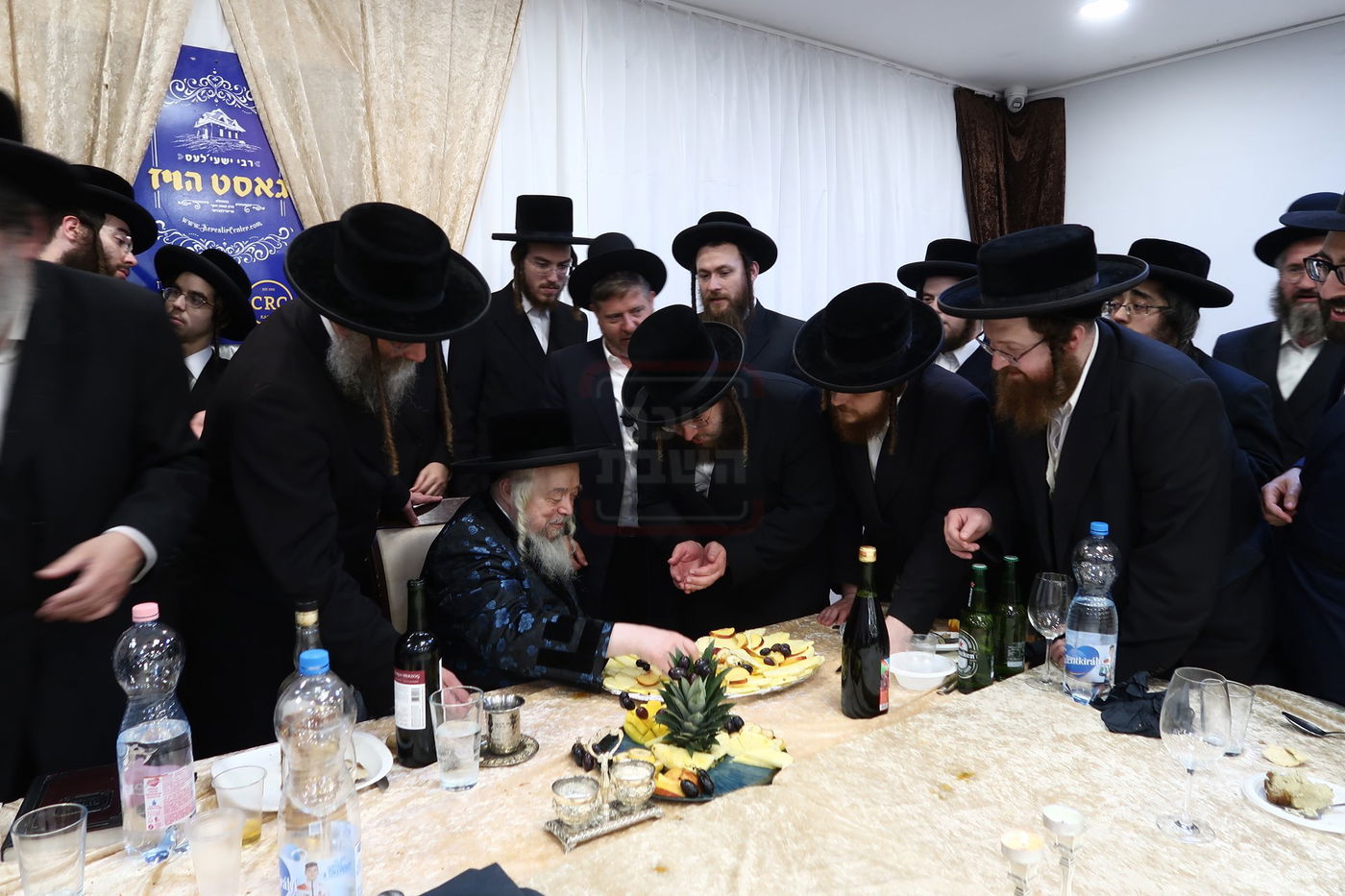 מראות חייו של האדמו"ר מקרעטשניף סיגעט זצ"ל