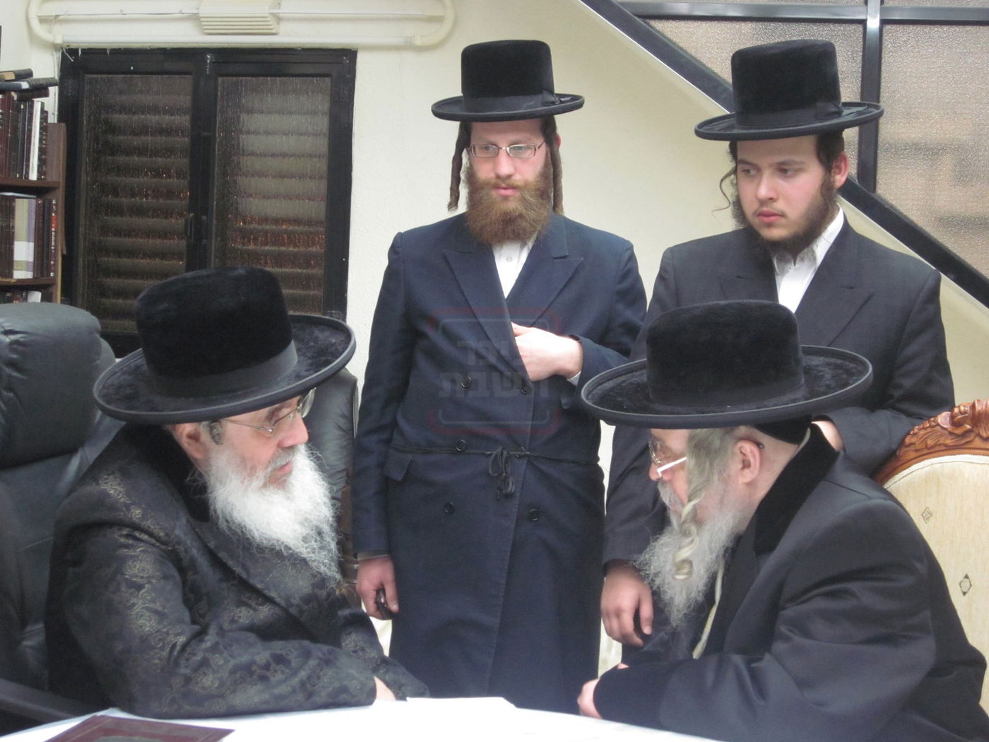 מראות חייו של האדמו"ר מקרעטשניף סיגעט זצ"ל