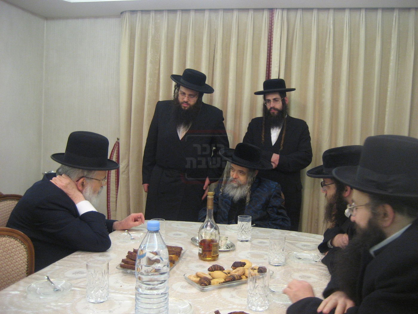 מראות חייו של האדמו"ר מקרעטשניף סיגעט זצ"ל