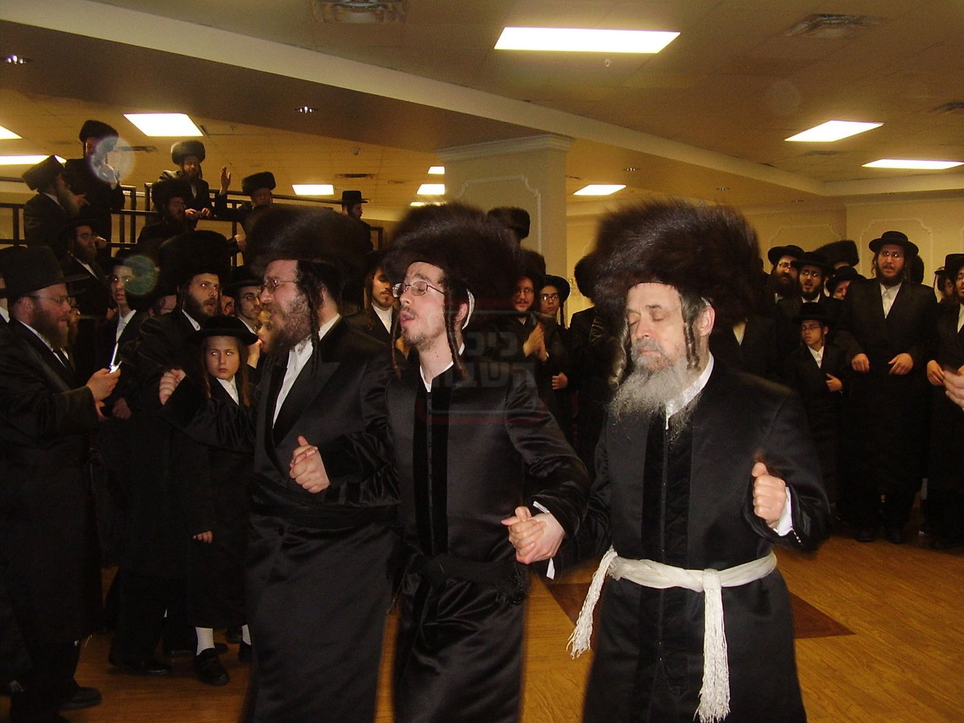 מראות חייו של האדמו"ר מקרעטשניף סיגעט זצ"ל