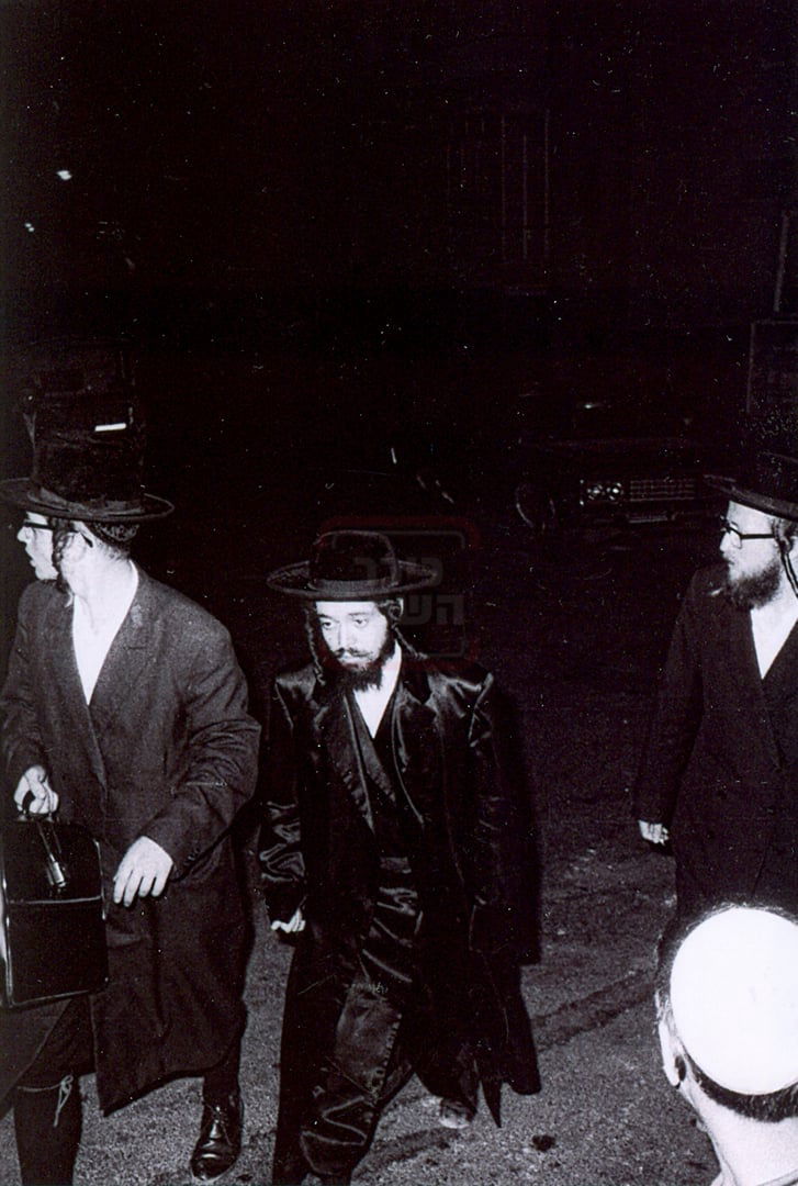 מראות חייו של האדמו"ר מקרעטשניף סיגעט זצ"ל