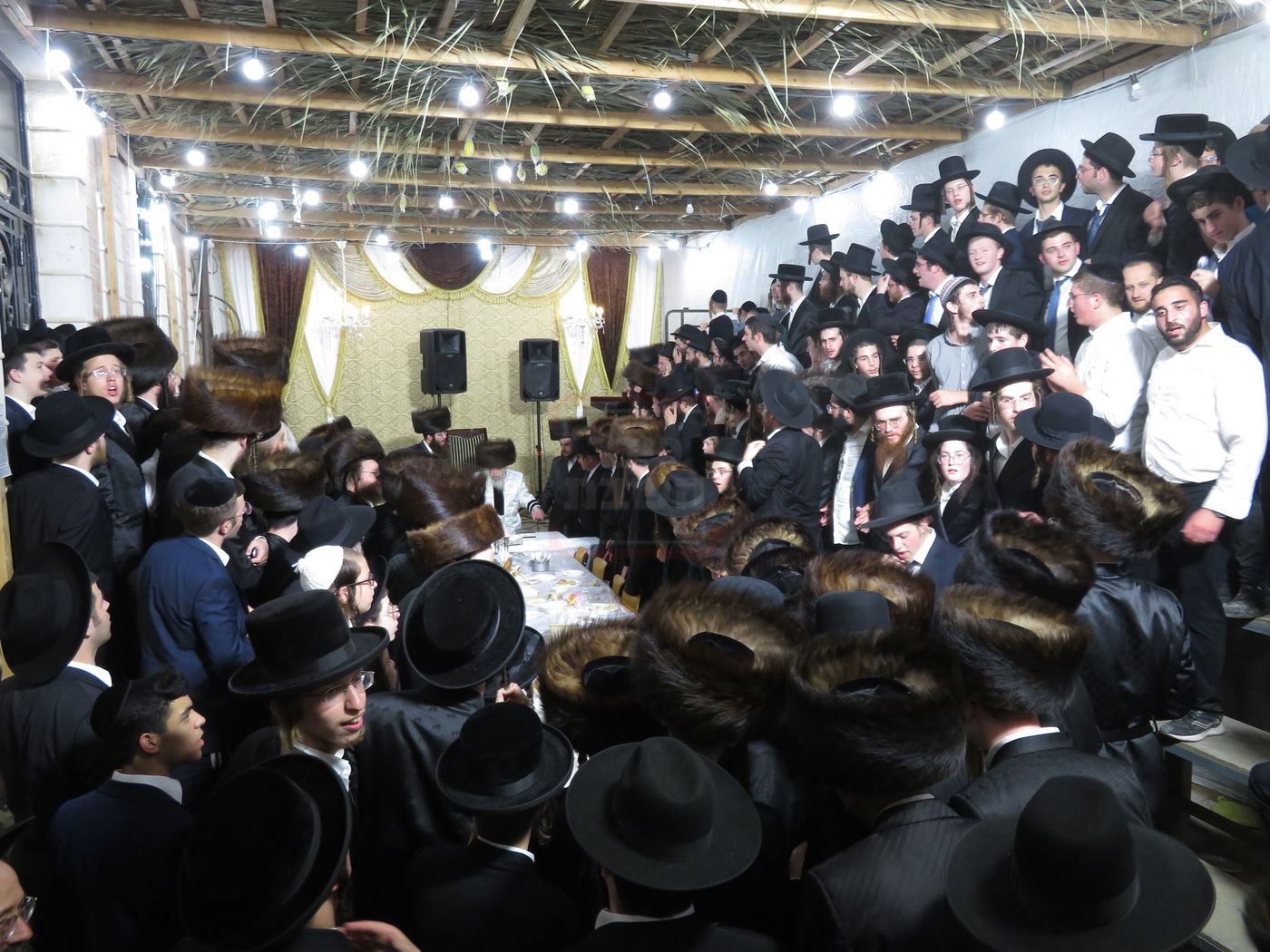 מראות חייו של האדמו"ר מקרעטשניף סיגעט זצ"ל