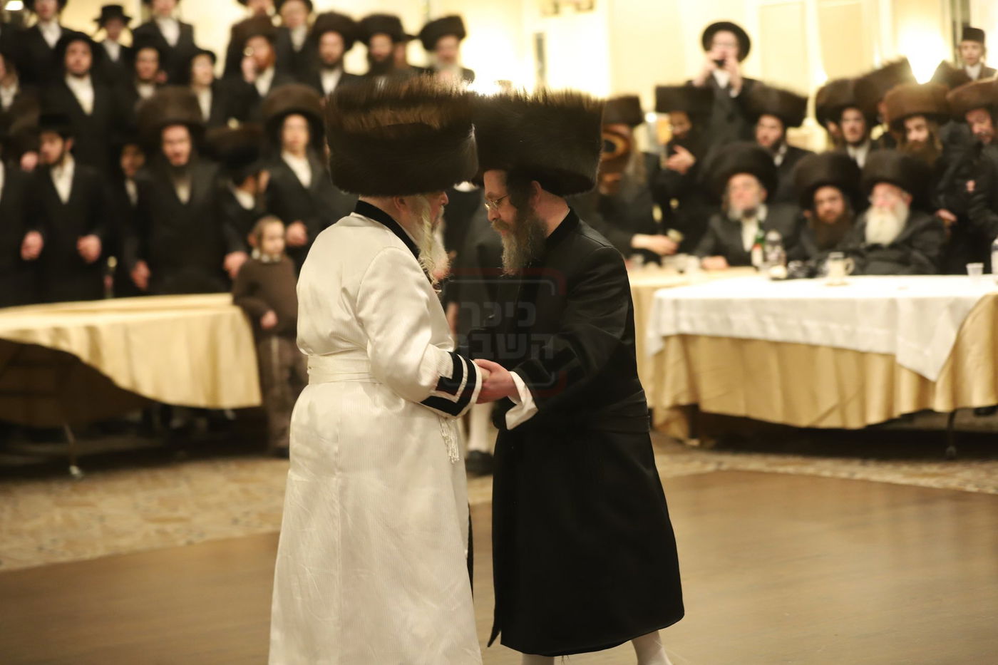 מראות חייו של האדמו"ר מקרעטשניף סיגעט זצ"ל