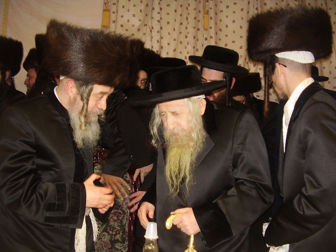 מראות חייו של האדמו"ר מקרעטשניף סיגעט זצ"ל