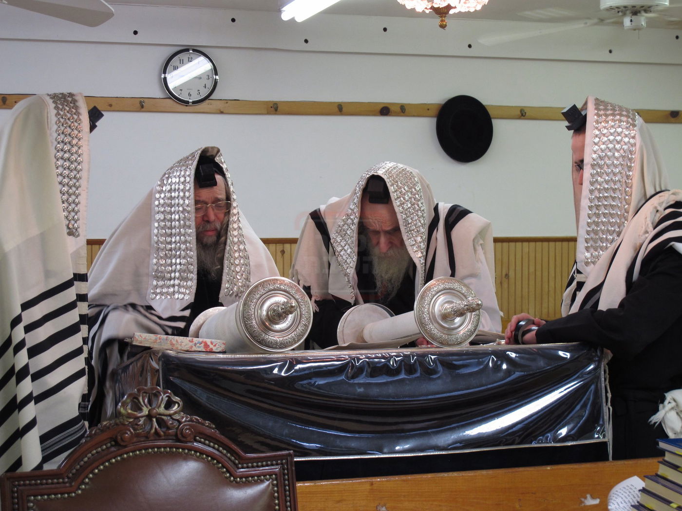 מראות חייו של האדמו"ר מקרעטשניף סיגעט זצ"ל