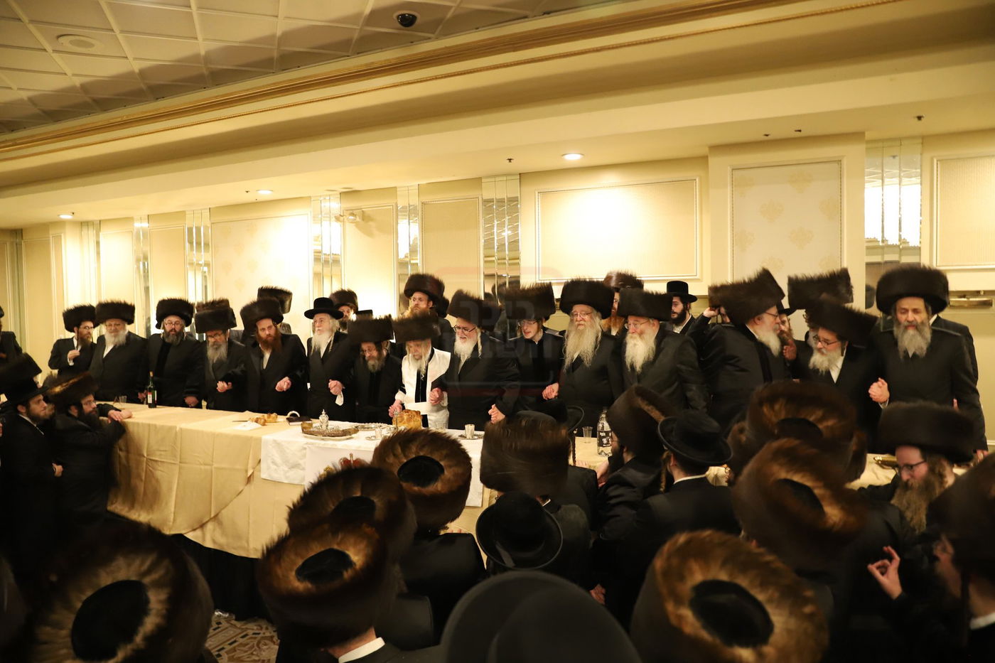 מראות חייו של האדמו"ר מקרעטשניף סיגעט זצ"ל