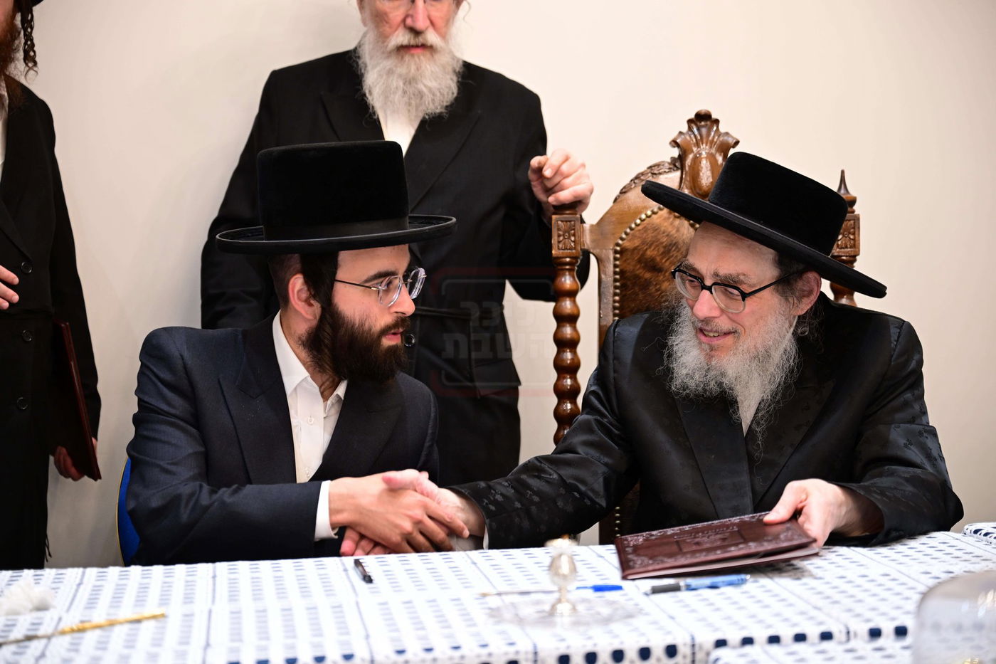 ועידת קרן היסוד בחצה"ק פאפא