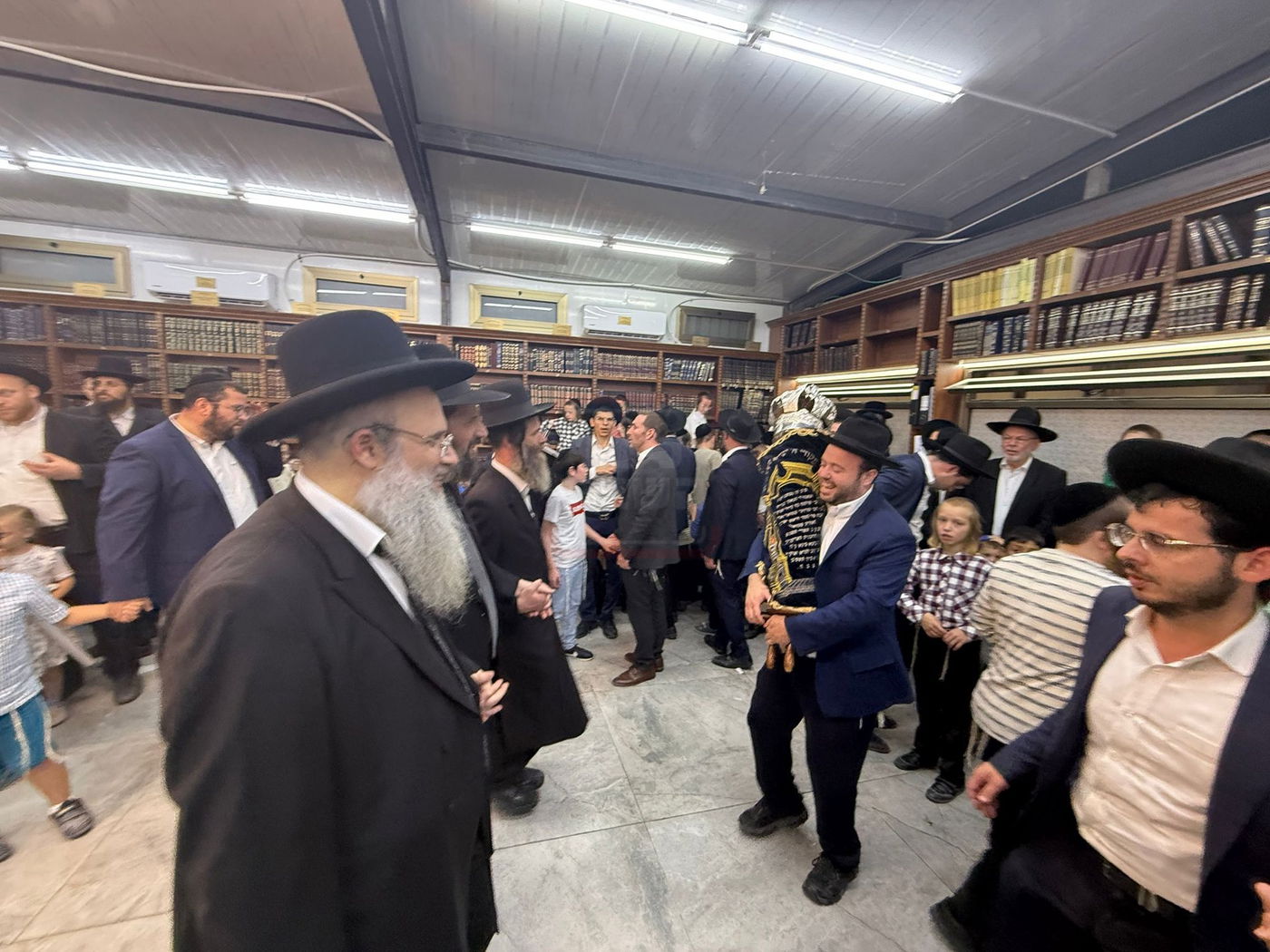 זופניק בכיכר | כל התמונות, הנייעס והחשיפות של השבוע