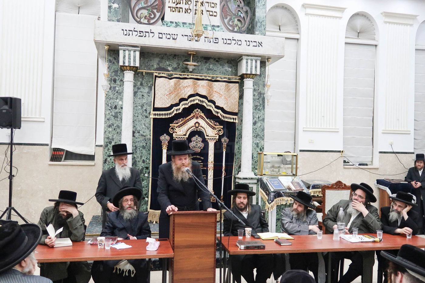 עצרת התעוררות ככלות השבעה על האדמו"ר מקרעטשניף סיגעט זצ"ל