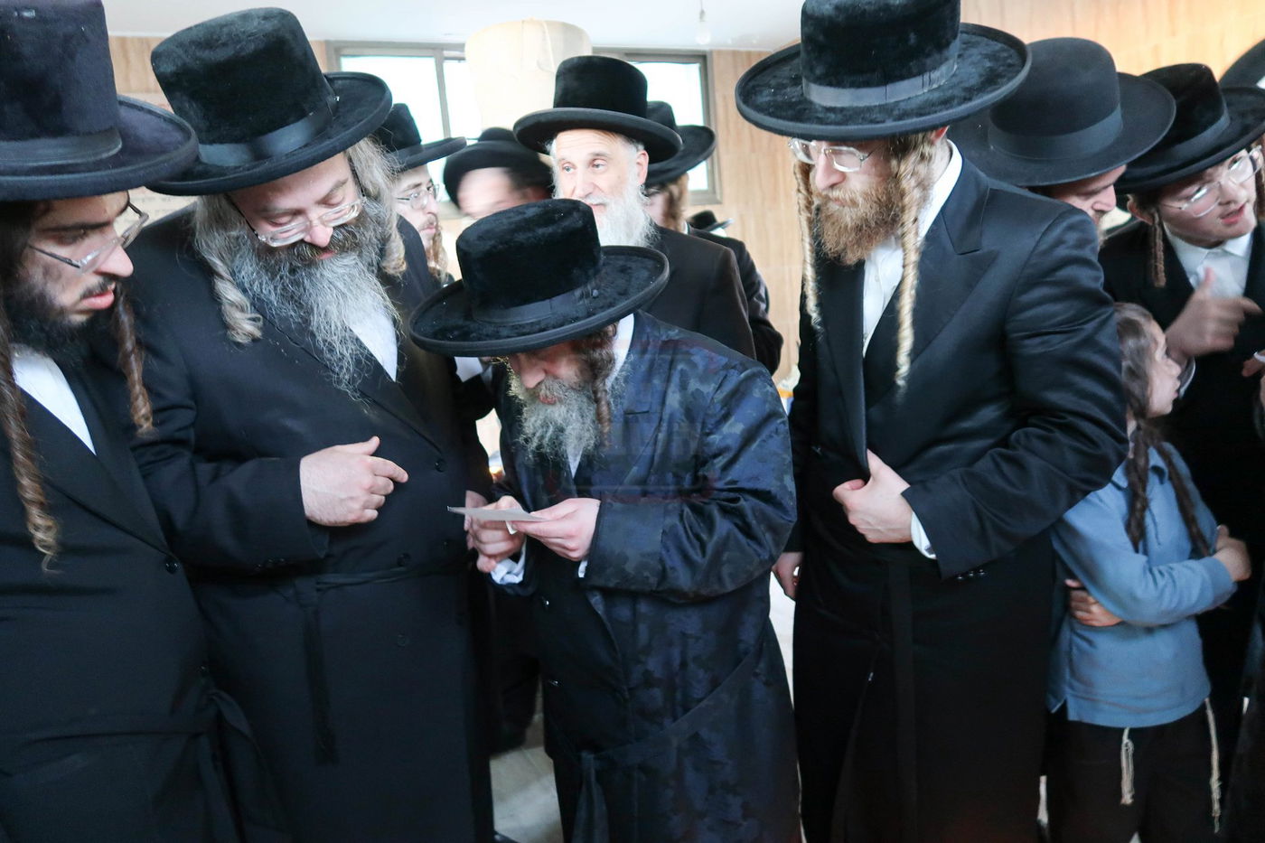 עליה לציון האדמו"ר מקרעטשניף סיגעט זצ"ל ככלות ימי השבעה