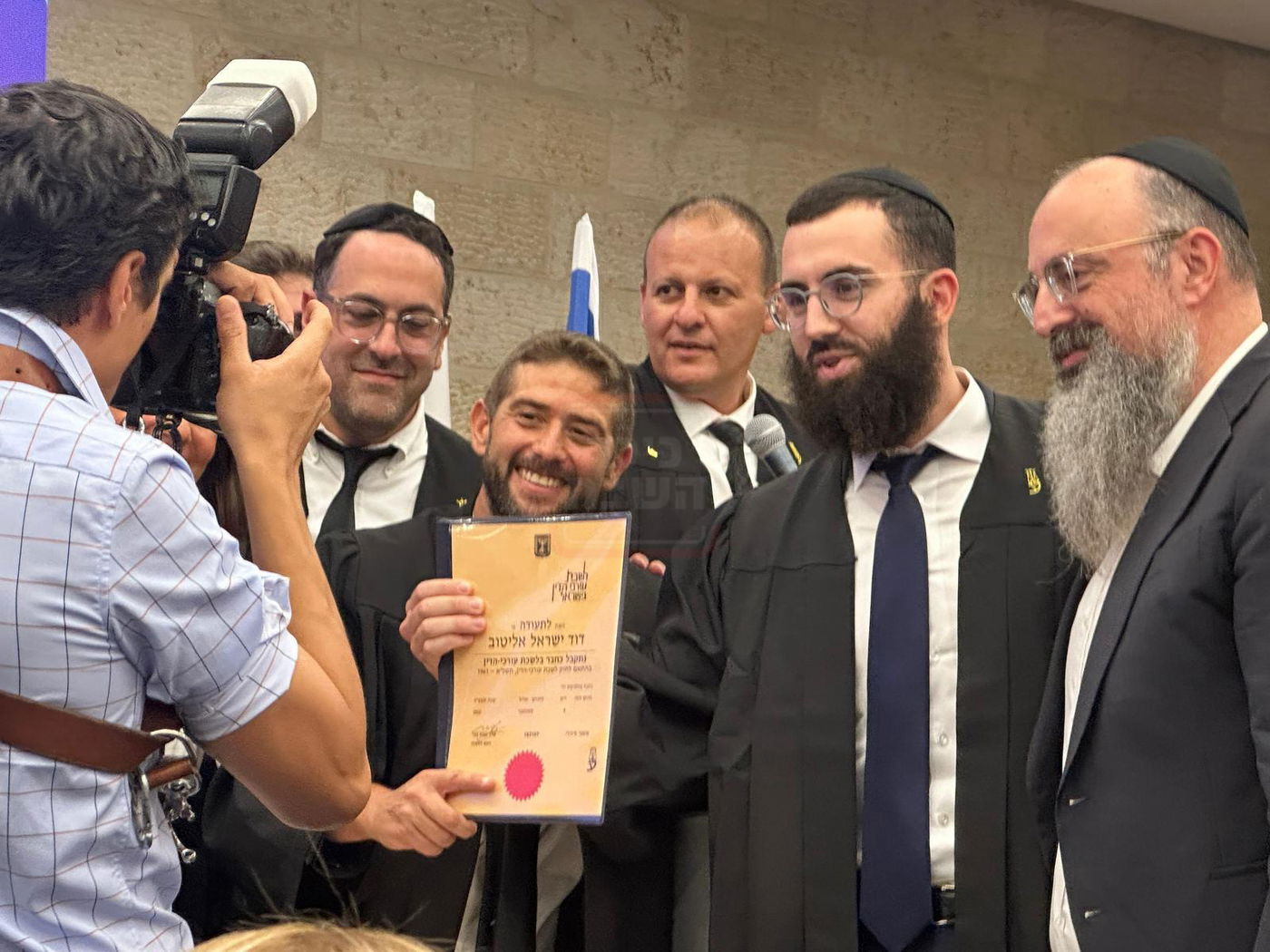 זופניק בכיכר | כל התמונות, הנייעס והחשיפות של השבוע