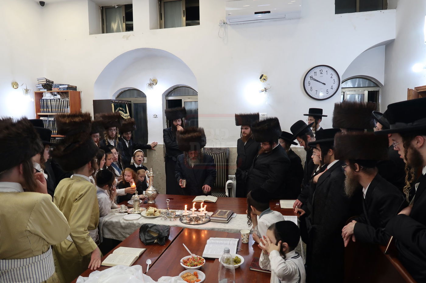 שבת הכתרה בקרעטשניף סיגעט