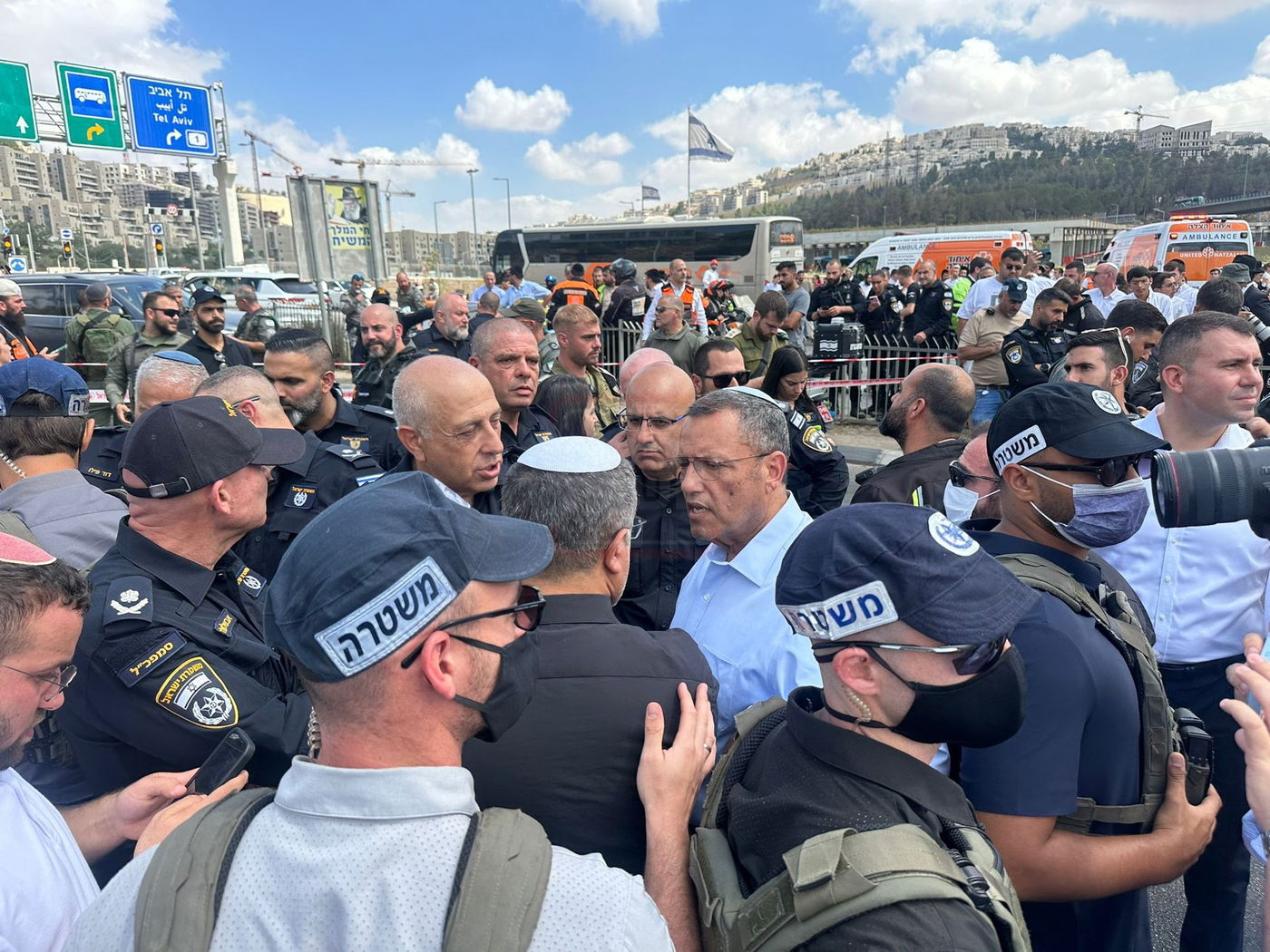 ראש העיר משה ליאון בזירה