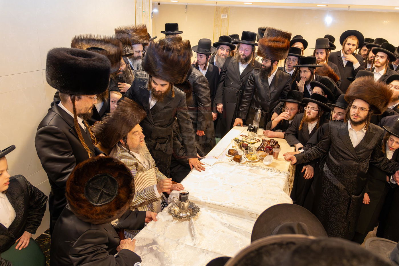 שמחת נישואי נין הגה"צ רבי יעקב מאיר שכטר