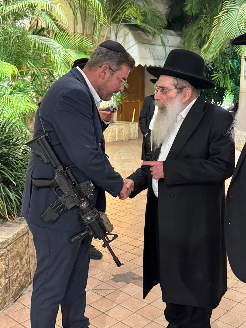 זופניק בכיכר | כל התמונות, הנייעס והחשיפות של השבוע