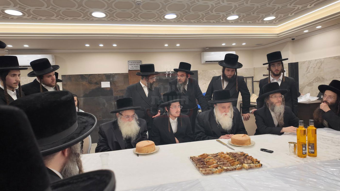 שמחת הווארט לנינת האדמו"ר ממחנובקא בעלזא 