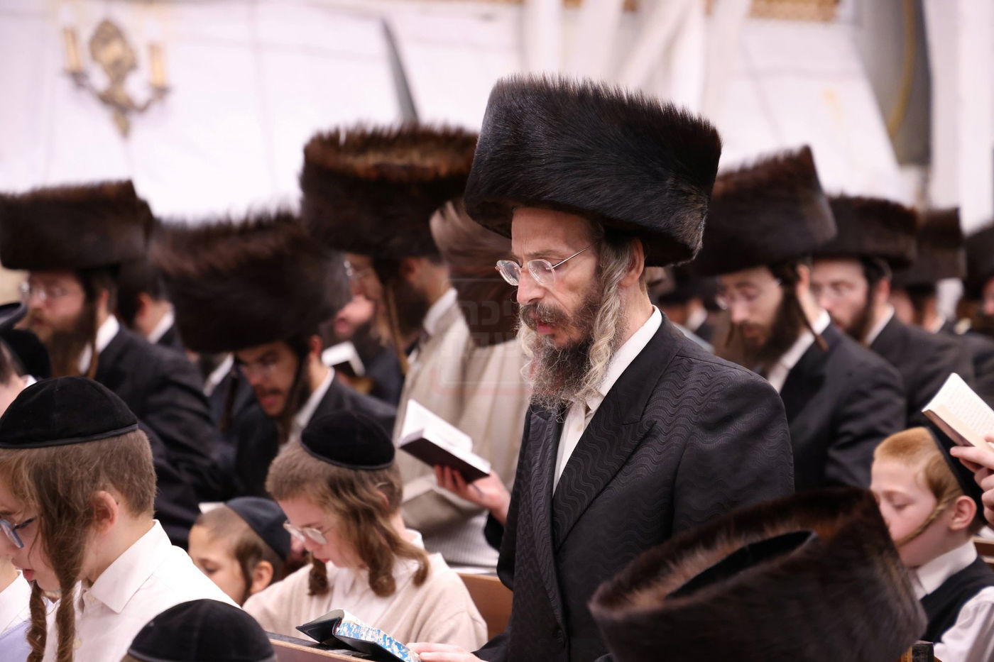 סליחות ראשונות בחצה"ק פינסק קרלין