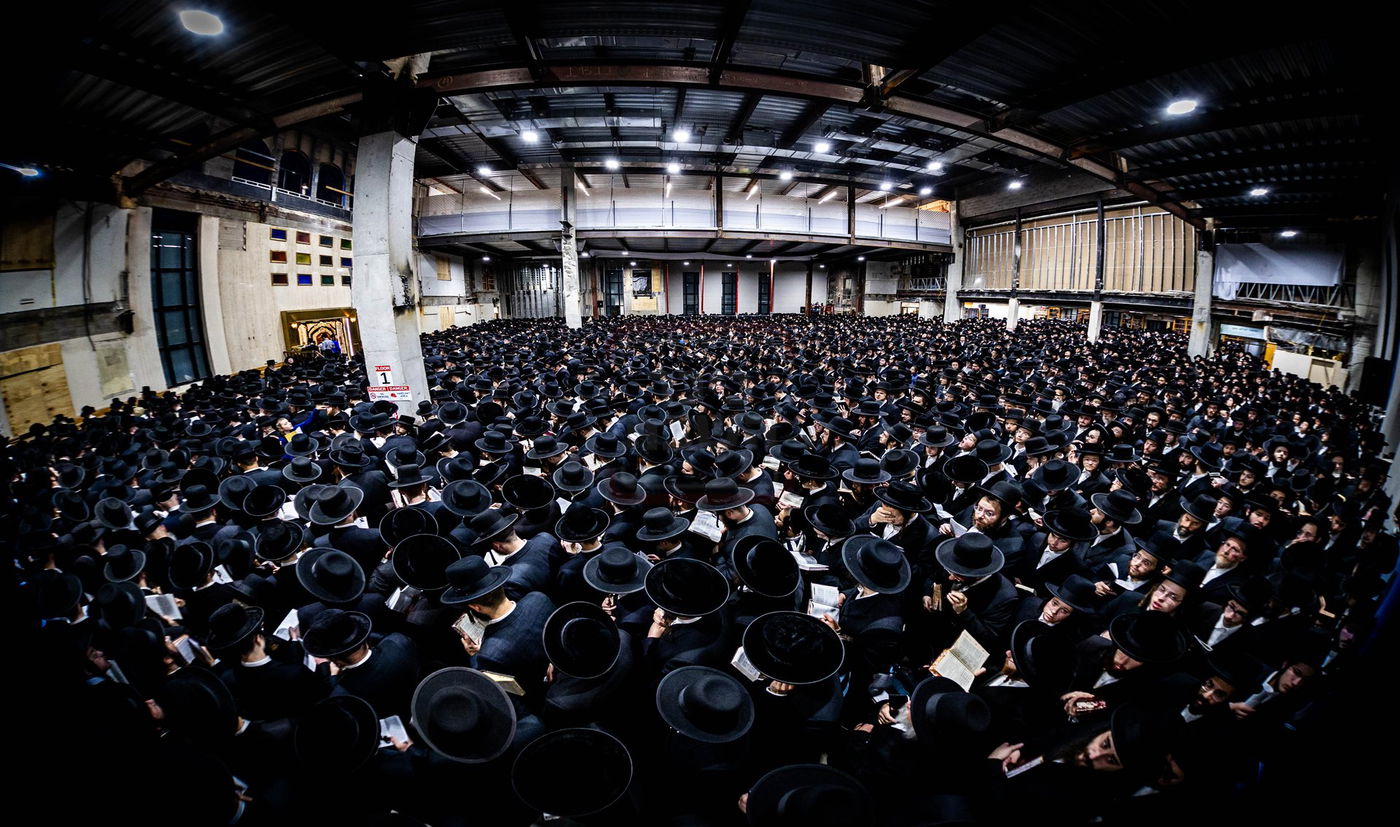 סליחות ראשונות בחצה"ק סאטמר