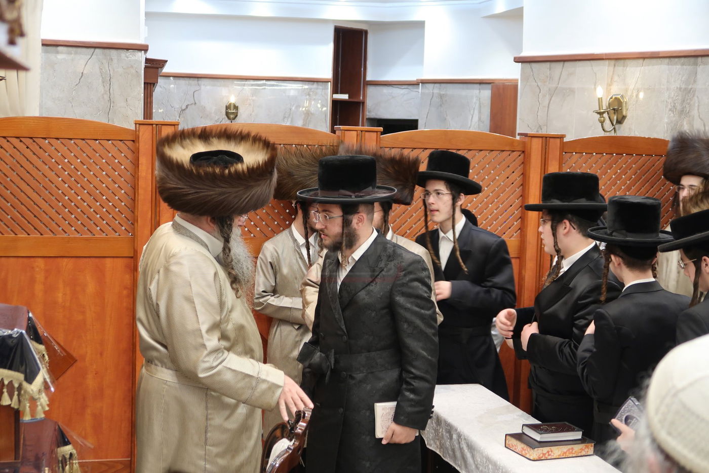 סליחות ראשונות בחצה"ק לעלוב ירושלים