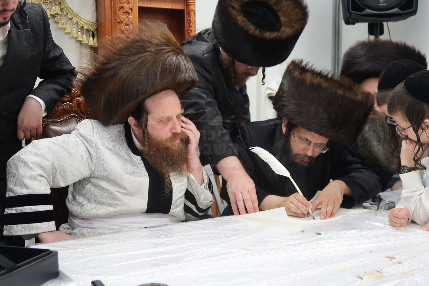 חנוכת הבית והתחלת כתיבת ס"ת בחצה"ק מיאלען