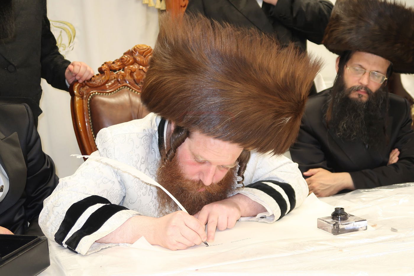 חנוכת הבית והתחלת כתיבת ס"ת בחצה"ק מיאלען