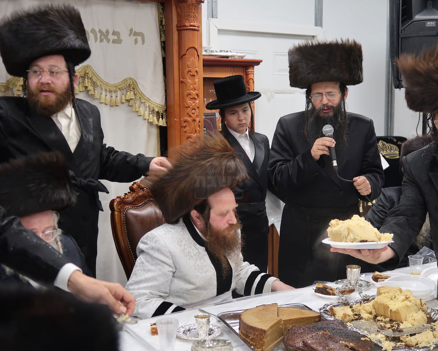 חנוכת הבית והתחלת כתיבת ס"ת בחצה"ק מיאלען