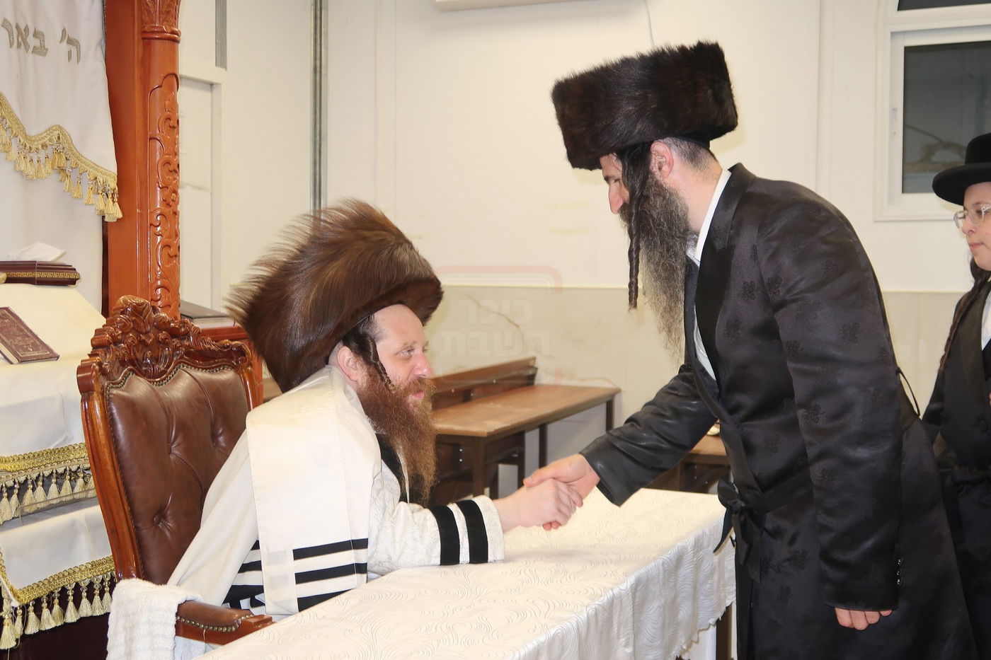 סליחות ראשונות בחצה"ק מיאלען