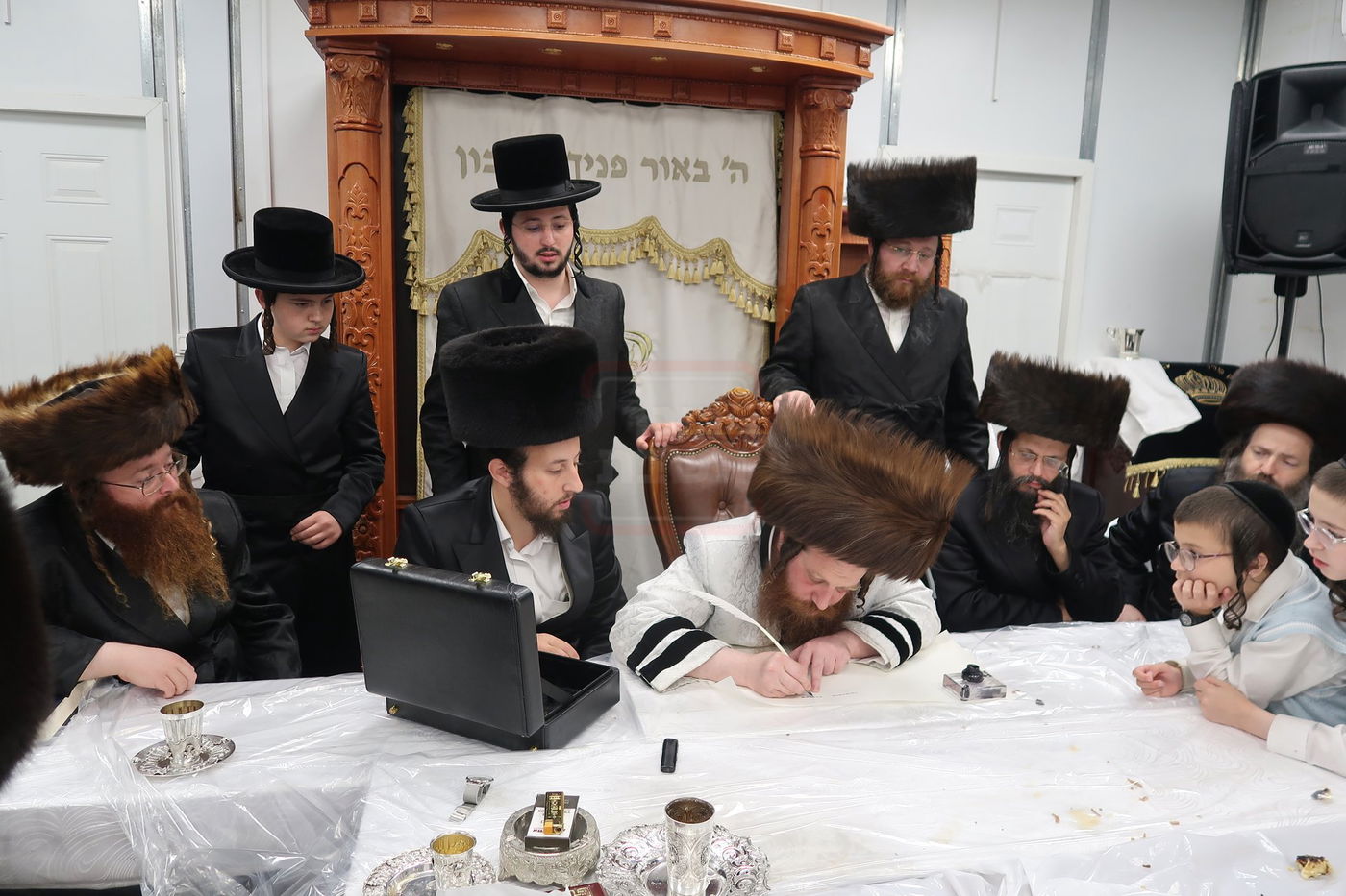 חנוכת הבית והתחלת כתיבת ס"ת בחצה"ק מיאלען