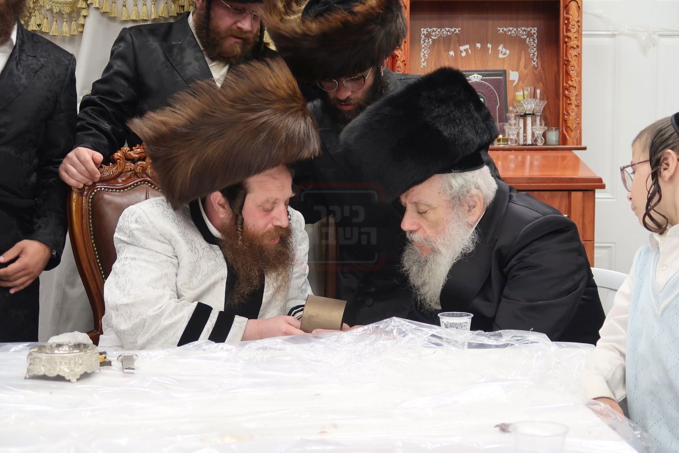 חנוכת הבית והתחלת כתיבת ס"ת בחצה"ק מיאלען