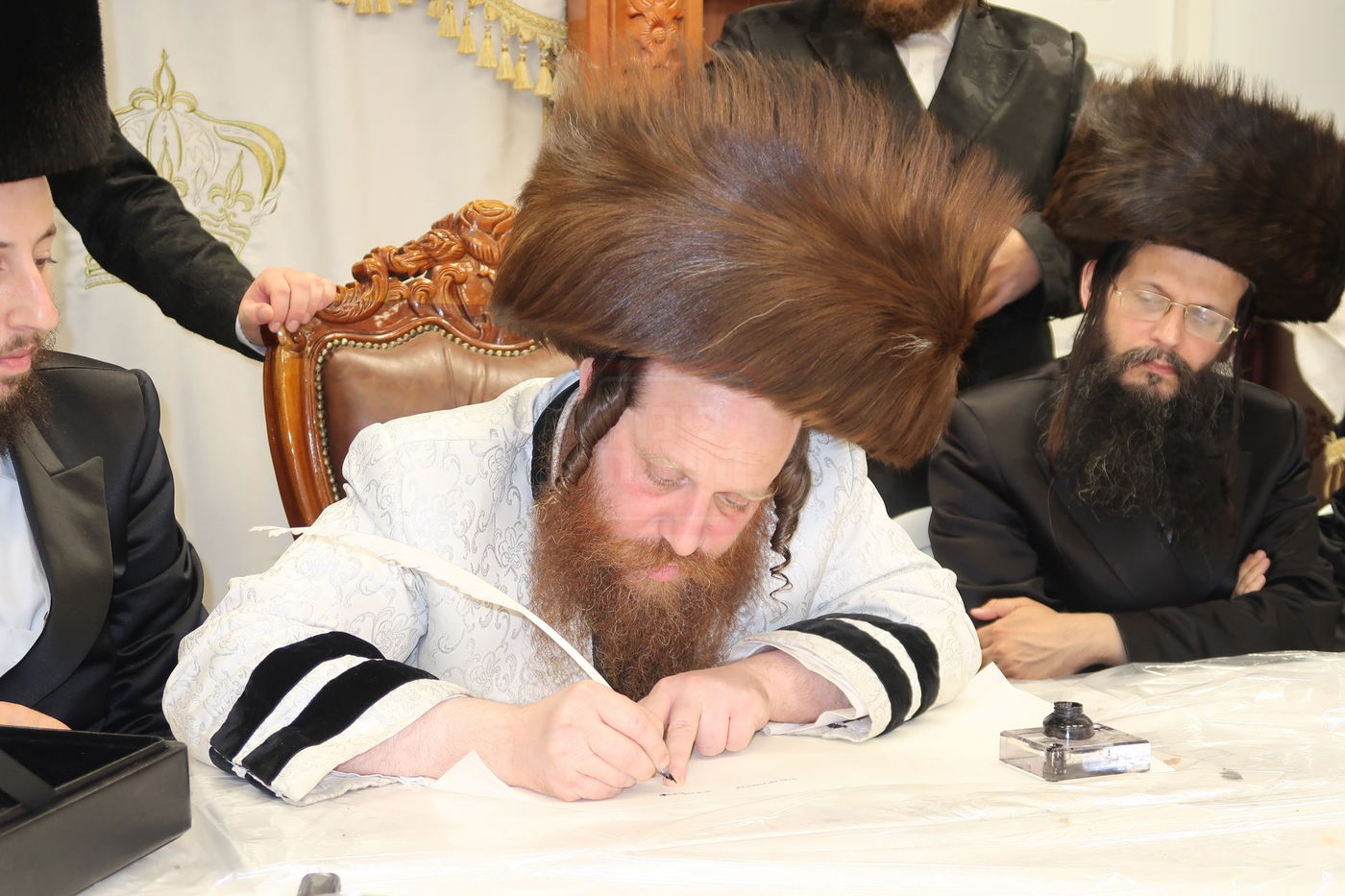 חנוכת הבית והתחלת כתיבת ס"ת בחצה"ק מיאלען